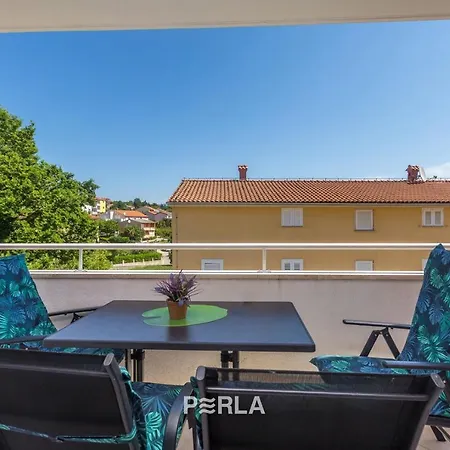 Appartamento Cozy Melanie 100m Vom Auf Der Insel Krk Čižići